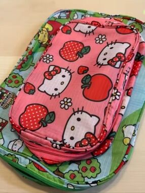 Brand New Hello Kitty Pink and Green  Travel Packing Cubes 2pcs Set